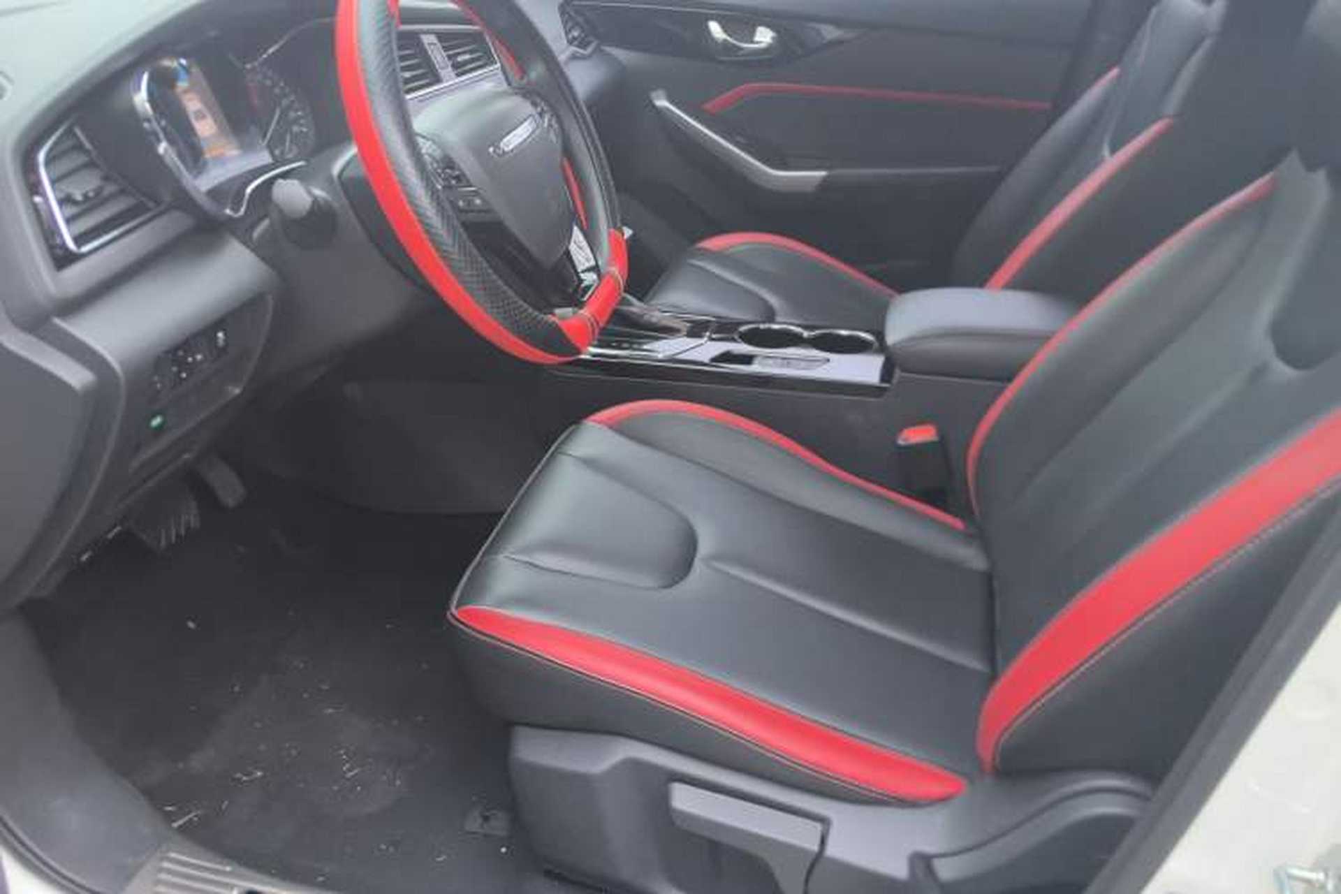 Used Venucia D60 2019 1.6L XL CVT Smart Connect Elite Edition Left Front Seat