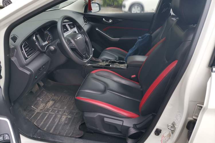 Used Venucia D60 2019 1.6L XL CVT Smart Connect Elite Edition Left Front Seat
