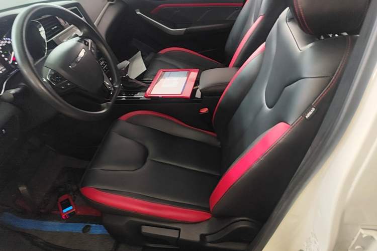 Used Venucia D60 2019 1.6L XL CVT Smart Connect Elite Edition Left Front Seat