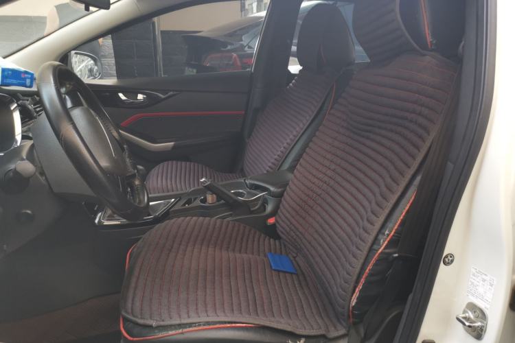 Used Venucia D60 2019 1.6L Entry Manual Fashion Edition Left Front Seat