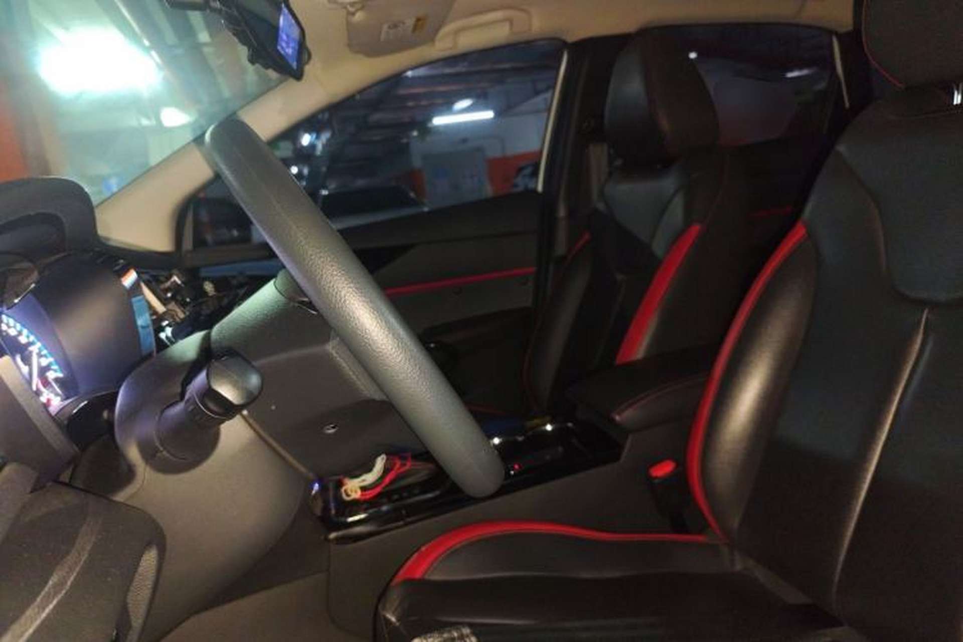 Used Venucia D60 2019 100 000 Honor 1.6L XL CVT Chenku Edition China VI Standard Left Front Seat