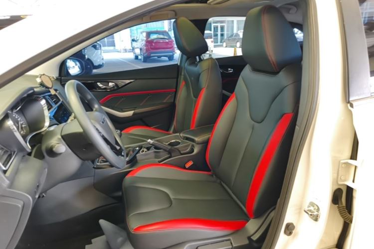 Used Venucia D60 2019 1.6L XL Manual SmartConnect Elite Edition Left Front Seat