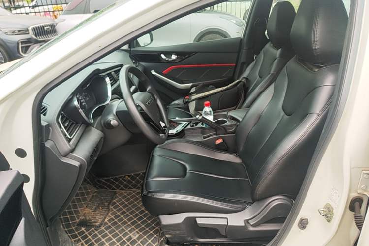 Used Venucia D60 2019 1.6L XE CVT Comfort Edition Left Front Seat