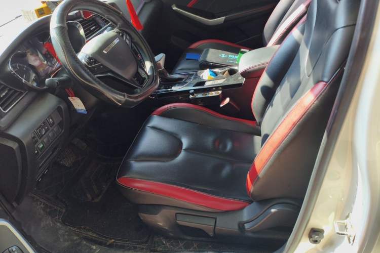 Used Venucia D60 2019 1.6L XL CVT Smart Connect Elite Edition Left Front Seat