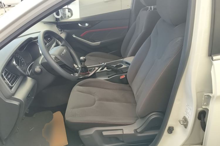 Used Venucia D60 2019 100 000 Glory 1.6L Entry Manual ChenShang Edition China VI Left Front Seat