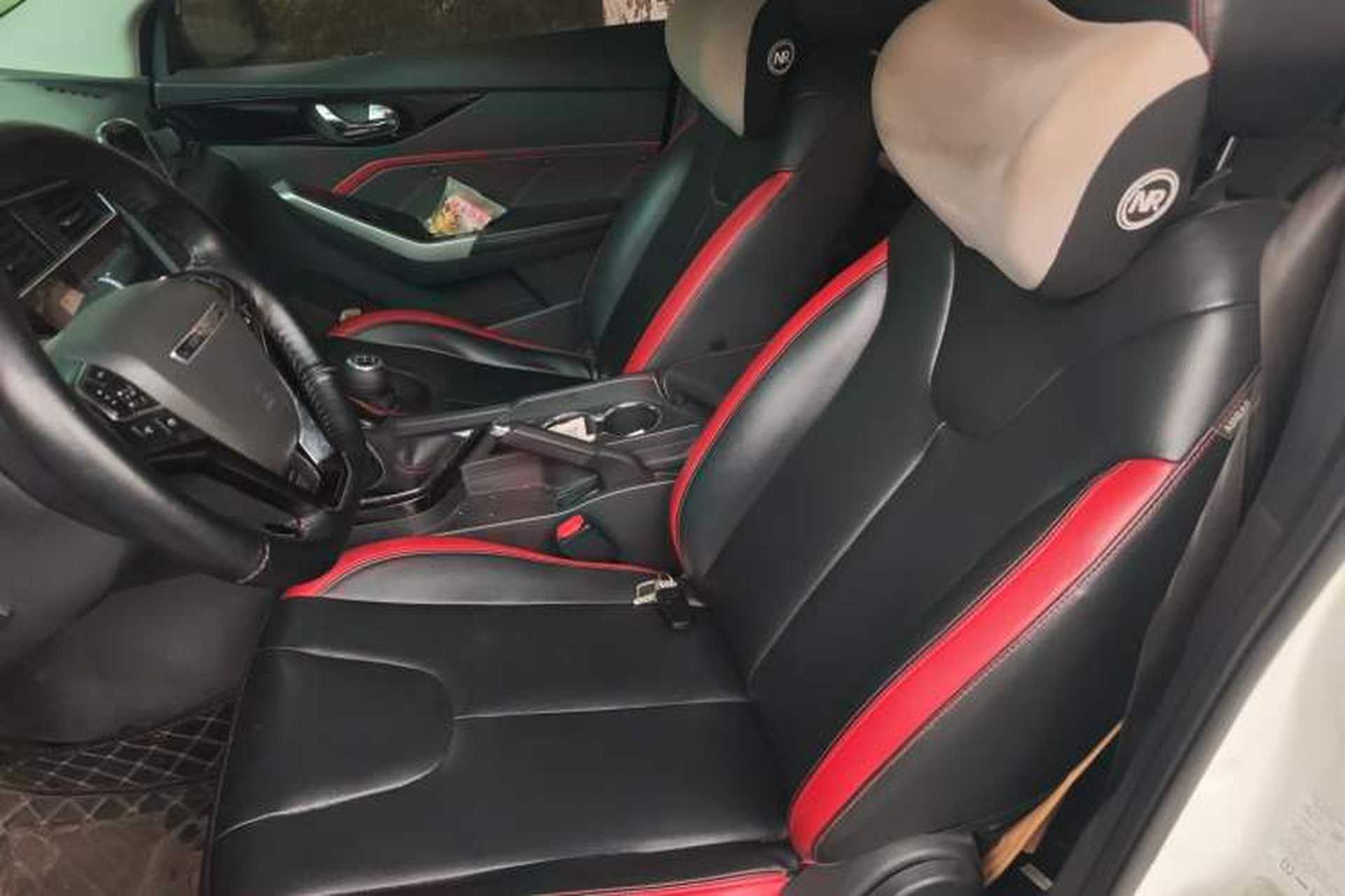 Used Venucia D60 2019 1.6L XL Manual SmartConnect Elite Edition Left Front Seat