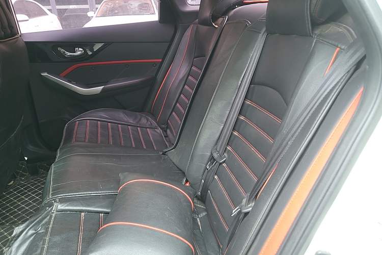 Used Venucia D60 2019 100 000-Yuan Glory 1.6L XE Manual – Chenxiang Edition China VI Left Rear Seat