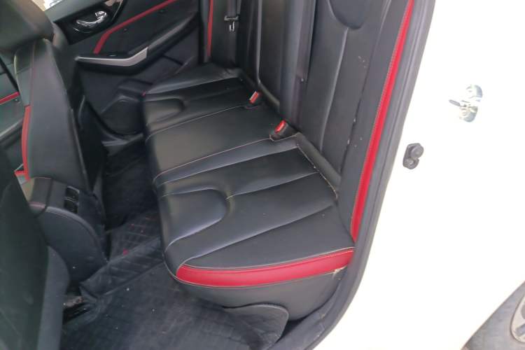 Used Venucia D60 2019 1.6L XL CVT Smart Connect Elite Edition Left Rear Seat