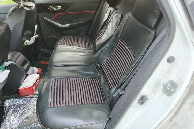 Used Venucia D60 2019 100 000 Glory 1.6L Entry Manual ChenShang Edition China VI Left Rear Seat