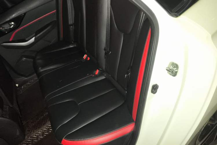 Used Venucia D60 2019 1.6L XL CVT Smart Connect Elite Edition Left Rear Seat