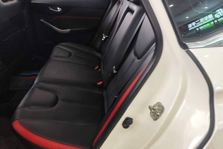 Used Venucia D60 2019 1.6L XL CVT Smart Connect Elite Edition Left Rear Seat