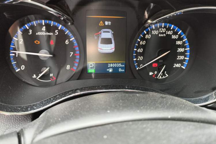 Used Venucia D60 2019 100 000 Honor 1.6L XL CVT Chenku Edition China VI Standard Odometer Close Up