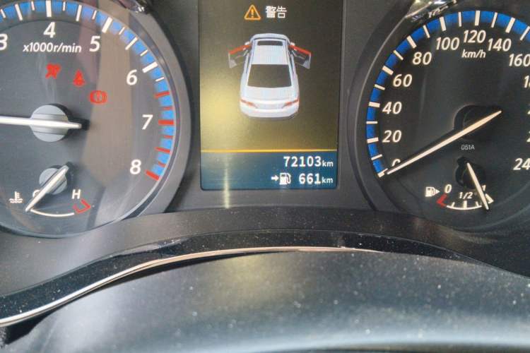 Used Venucia D60 2019 1.6L XL Manual SmartConnect Elite Edition Odometer Close Up