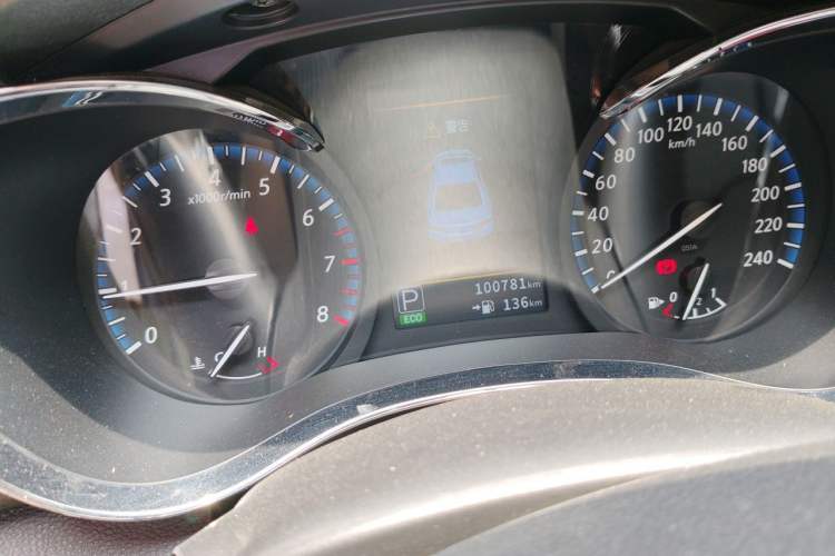 Used Venucia D60 2019 1.6L XL CVT Smart Connect Elite Edition Odometer Close Up