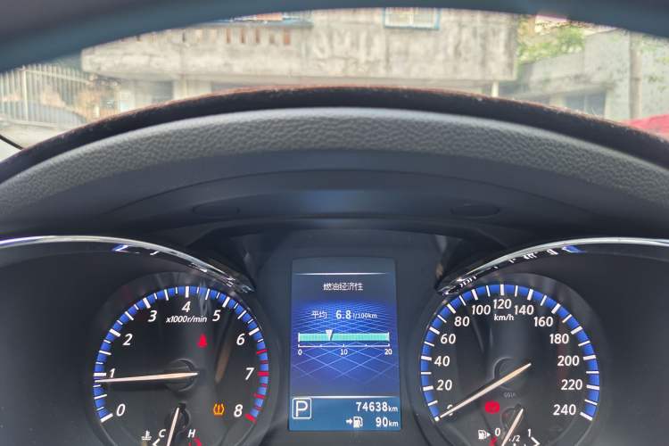Used Venucia D60 2019 100 000 Honor 1.6L XL CVT Chenku Edition China VI Standard Odometer Close Up