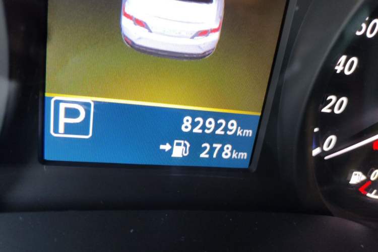 Used Venucia D60 2019 100 000 Honor 1.6L XL CVT Chenku Edition China VI Standard Odometer Close Up