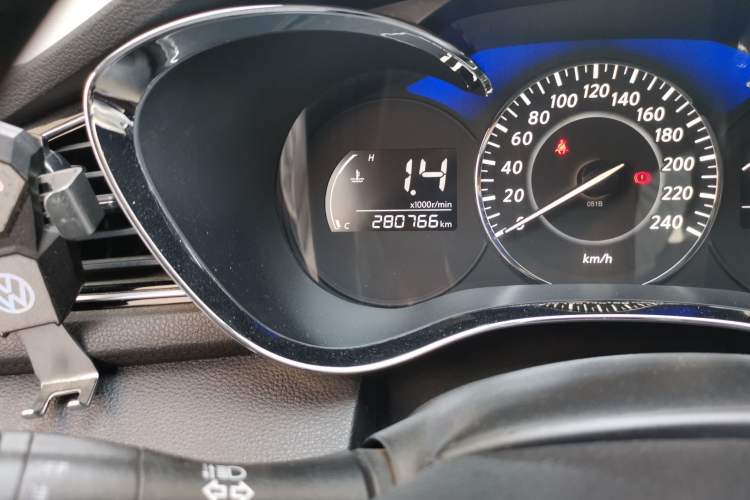 Used Venucia D60 2019 1.6L Entry Manual Fashion Edition Odometer Close Up