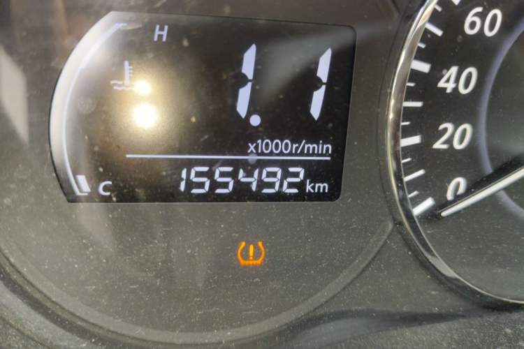 Used Venucia D60 2019 100 000 Glory 1.6L Entry Manual ChenShang Edition China VI Odometer Close Up