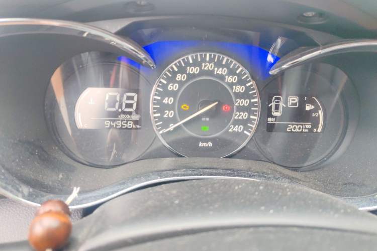 Used Venucia D60 2019 100 000-Yuan Glory 1.6L XE CVT Chenxiang Edition China V Emission Standard Odometer Close Up