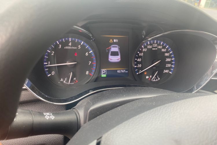 Used Venucia D60 2019 1.6L XL CVT Smart Connect Elite Edition Odometer Close Up