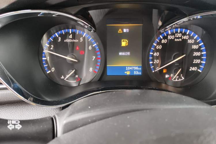 Used Venucia D60 2019 1.6L XL Manual SmartConnect Elite Edition Odometer Close Up