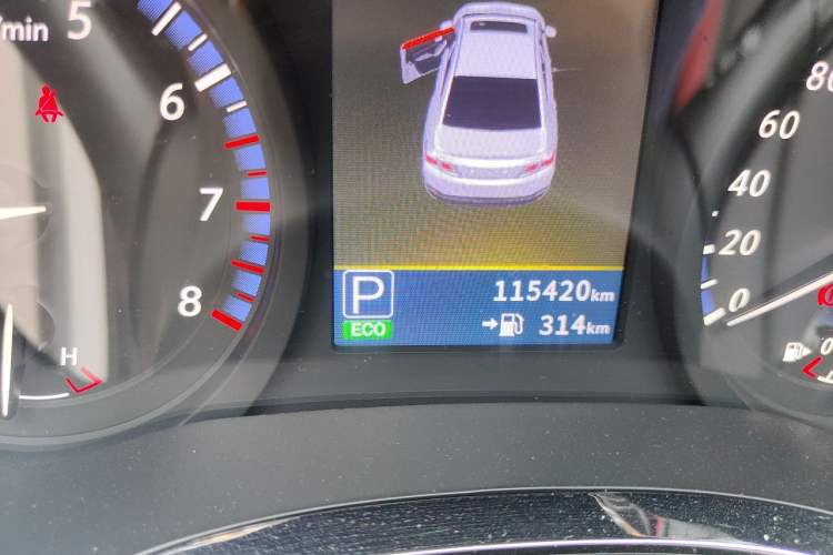 Used Venucia D60 2019 1.6L XL CVT SmartConnect Elite Edition (ISS) Odometer Close Up