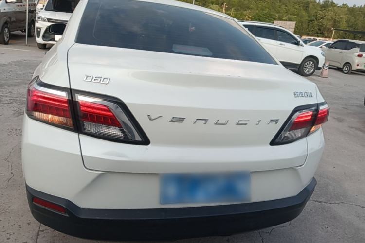 Used Venucia D60 2019 100 000 Glory 1.6L XL Manual Chenku Edition China VI Rear