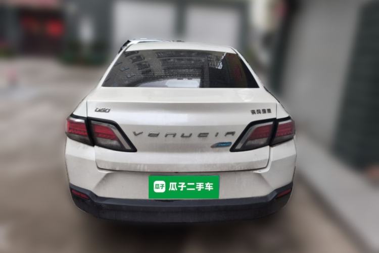 Used Venucia D60 2019 100 000 Honor 1.6L XL CVT Chenku Edition China VI Standard Rear