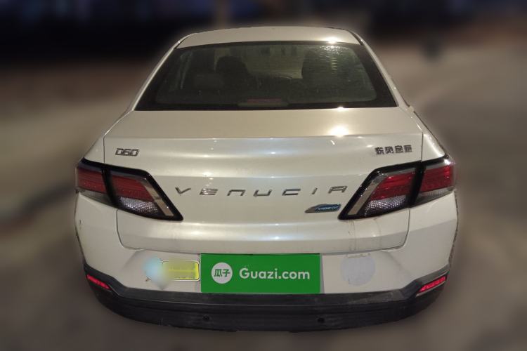 Used Venucia D60 2019 100 000 Honor 1.6L XL CVT Chenku Edition China VI Standard Rear