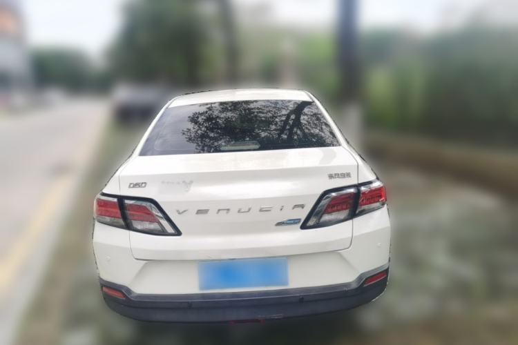 Used Venucia D60 2019 100 000 Honor 1.6L XL CVT Chenku Edition China VI Standard Rear