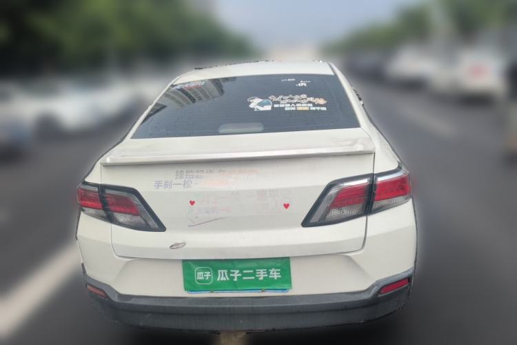Used Venucia D60 2019 100 000 Honor 1.6L XL CVT Chenku Edition China VI Standard Rear