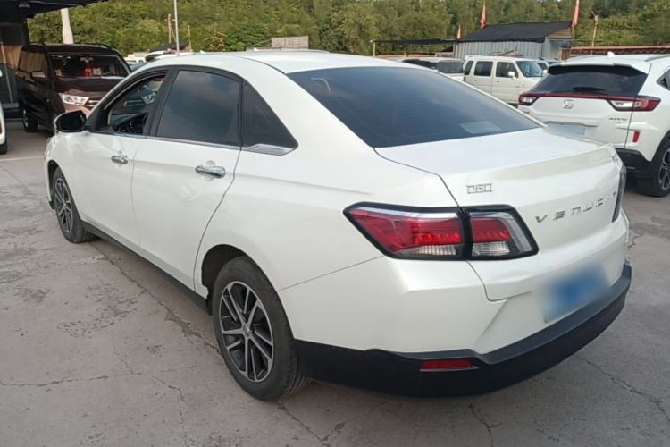 Used Venucia D60 2019 100 000 Glory 1.6L XL Manual Chenku Edition China VI Rear Left 45 Deg