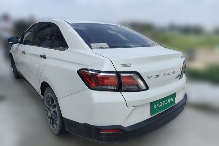 Used Venucia D60 2019 100 000 Honor 1.6L XL CVT Chenku Edition China VI Standard Rear Left 45 Deg