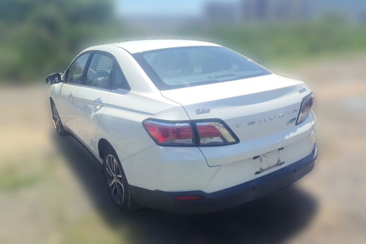 Used Venucia D60 2019 100 000 Honor 1.6L XL CVT Chenku Edition China VI Standard Rear Left 45 Deg