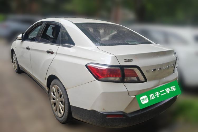 Used Venucia D60 2019 100 000-Yuan Glory 1.6L Entry Manual ChenShang Edition China V Standard Rear Left 45 Deg