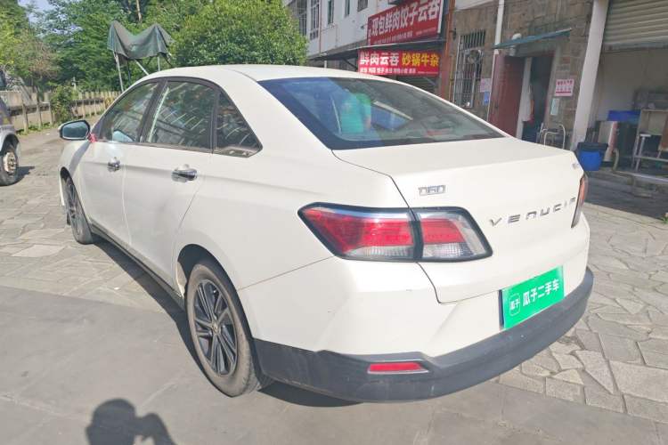 Used Venucia D60 2019 100 000 Glory 1.6L XL Manual Chenku Edition China VI Rear Left 45 Deg
