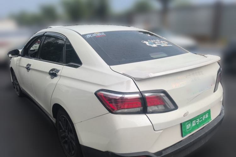 Used Venucia D60 2019 100 000 Honor 1.6L XL CVT Chenku Edition China VI Standard Rear Left 45 Deg