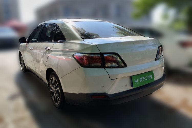 Used Venucia D60 2019 1.6L XL CVT Smart Connect Elite Edition Rear Left 45 Deg