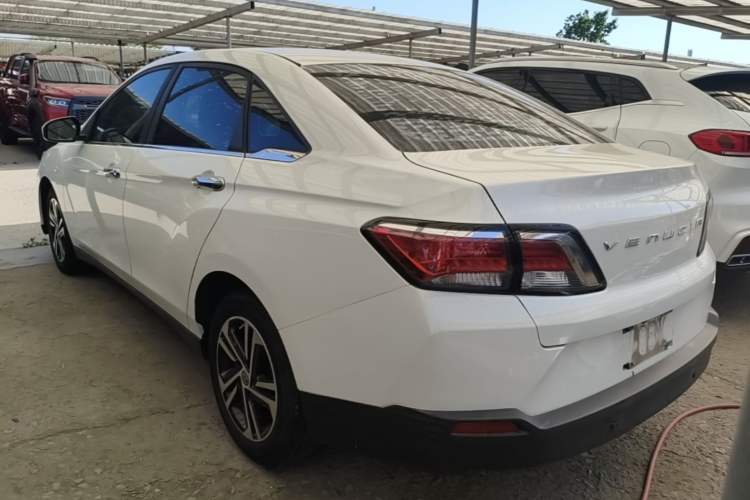 Used Venucia D60 2019 100 000 Glory 1.6L Entry Manual ChenShang Edition China VI Rear Left 45 Deg