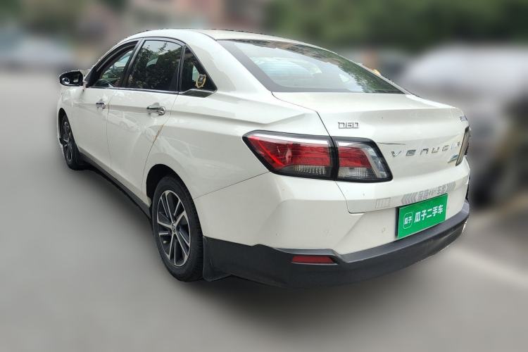 Used Venucia D60 2019 1.6L XL CVT SmartConnect Elite Edition (ISS) Rear Left 45 Deg