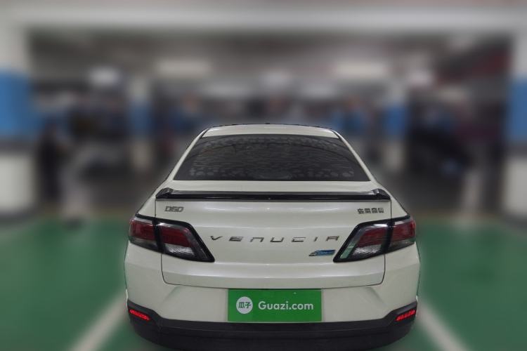 Used Venucia D60 2019 100 000 Honor 1.6L XL CVT Chenku Edition China VI Standard Rear