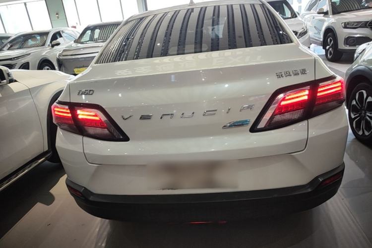 Used Venucia D60 2019 100 000 Honor 1.6L XL CVT Chenku Edition China V Standard Rear
