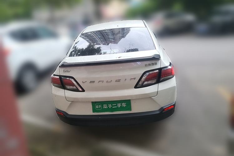 Used Venucia D60 2019 100 000 Glory 1.6L XL Manual Chenku Edition China VI Rear
