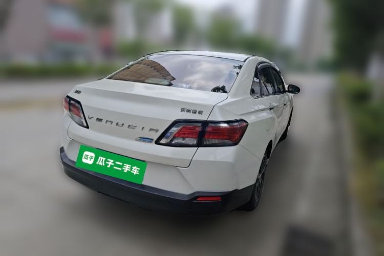 Used Venucia D60 2019 100 000 Honor 1.6L XL CVT Chenku Edition China VI Standard Rear Right 45 Deg