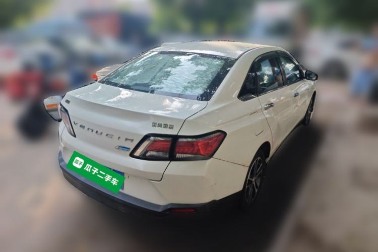 Used Venucia D60 2019 100 000 Honor 1.6L XL CVT Chenku Edition China VI Standard Rear Right 45 Deg