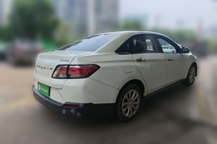 Used Venucia D60 2019 100 000 Glory 1.6L Entry Manual ChenShang Edition China VI Rear Right 45 Deg