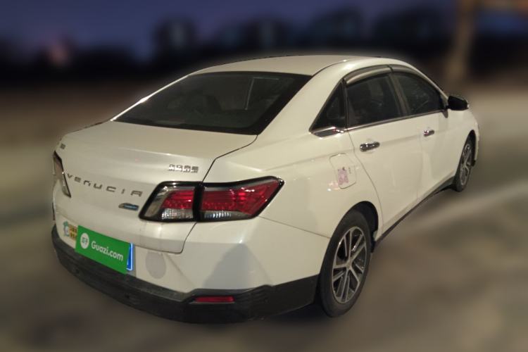 Used Venucia D60 2019 100 000 Honor 1.6L XL CVT Chenku Edition China VI Standard Rear Right 45 Deg