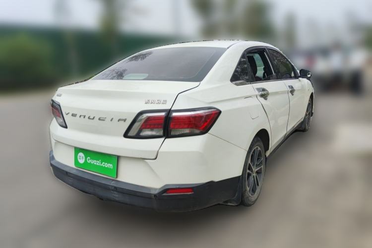 Used Venucia D60 2019 100 000 Glory 1.6L Entry Manual ChenShang Edition China VI Rear Right 45 Deg