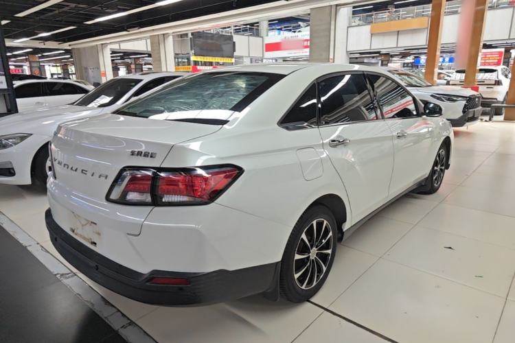 Used Venucia D60 2019 100 000 Glory 1.6L Entry Manual ChenShang Edition China VI Rear Right 45 Deg