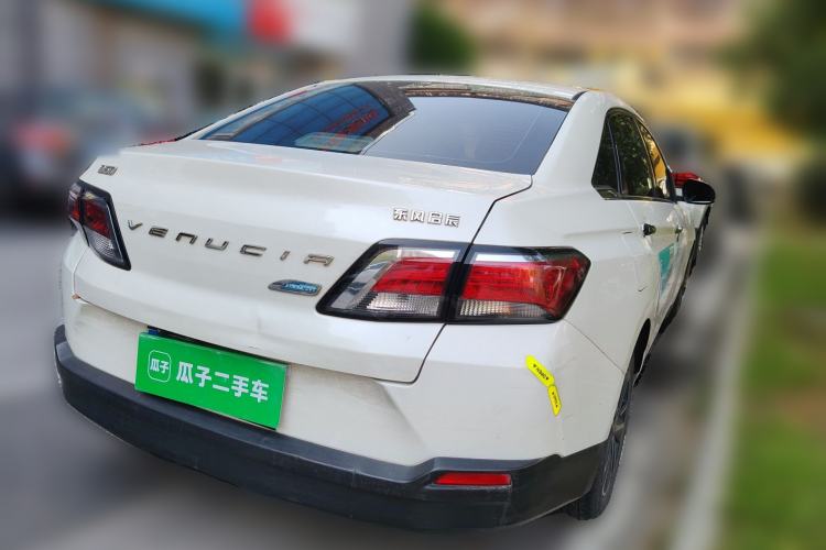 Used Venucia D60 2019 100 000 Honor 1.6L XL CVT Chenku Edition China VI Standard Rear Right 45 Deg